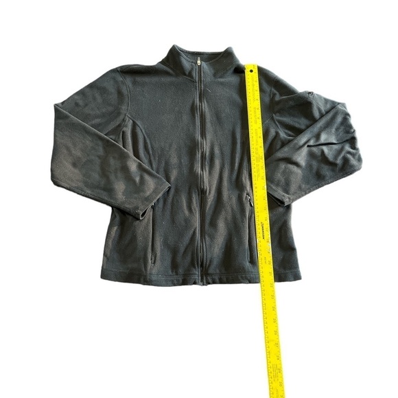 L.L. Bean Women’s Full Zip Black Fleece With 2 Zip Pockets Size Medium - Picture 5 of 5